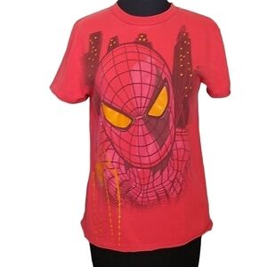 Marvel Spiderman SZ Juniors XL Red T Shirt Face City Background Spiderweb Comic